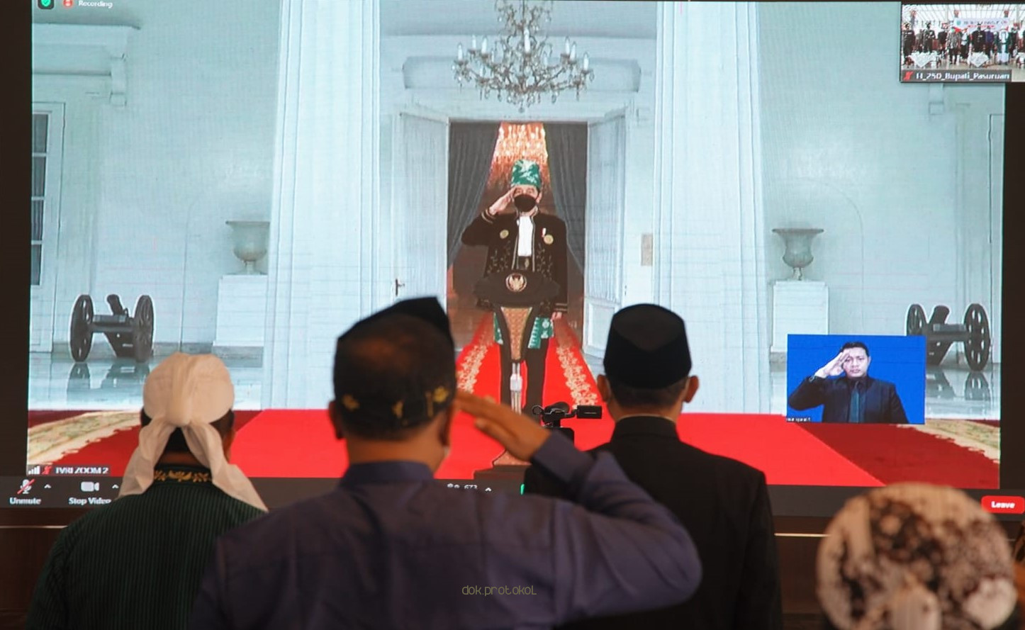 Bernuansa Pakaian Adat, Pemkab Pasuruan Ikuti Upacara Virtual Harlah Pancasila Dengan Inspektur Upacara Presiden RI