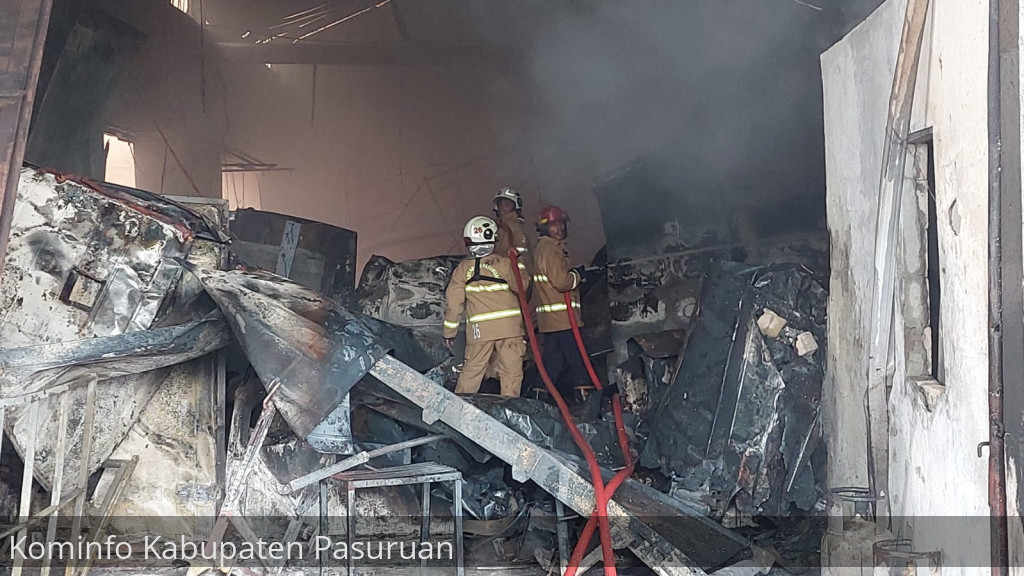 Angin Kencang, Masyarakat Diminta Tak Sembarangan Bakar Sampah Agar Tak Terjadi Kebakaran