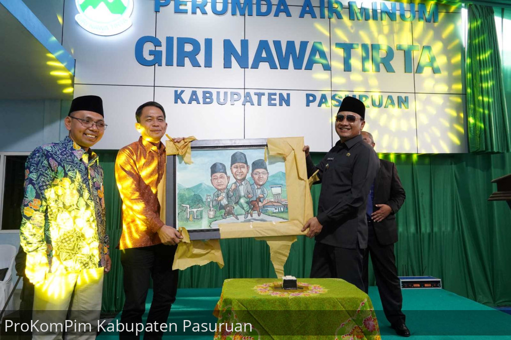 Silaturahmi Bersama Keluarga Besar Perumda Giri Nawa Tirta, Kepala Daerah Titipkan Pesannya Tentang Pentingnya Manajerial Kepemimpinan