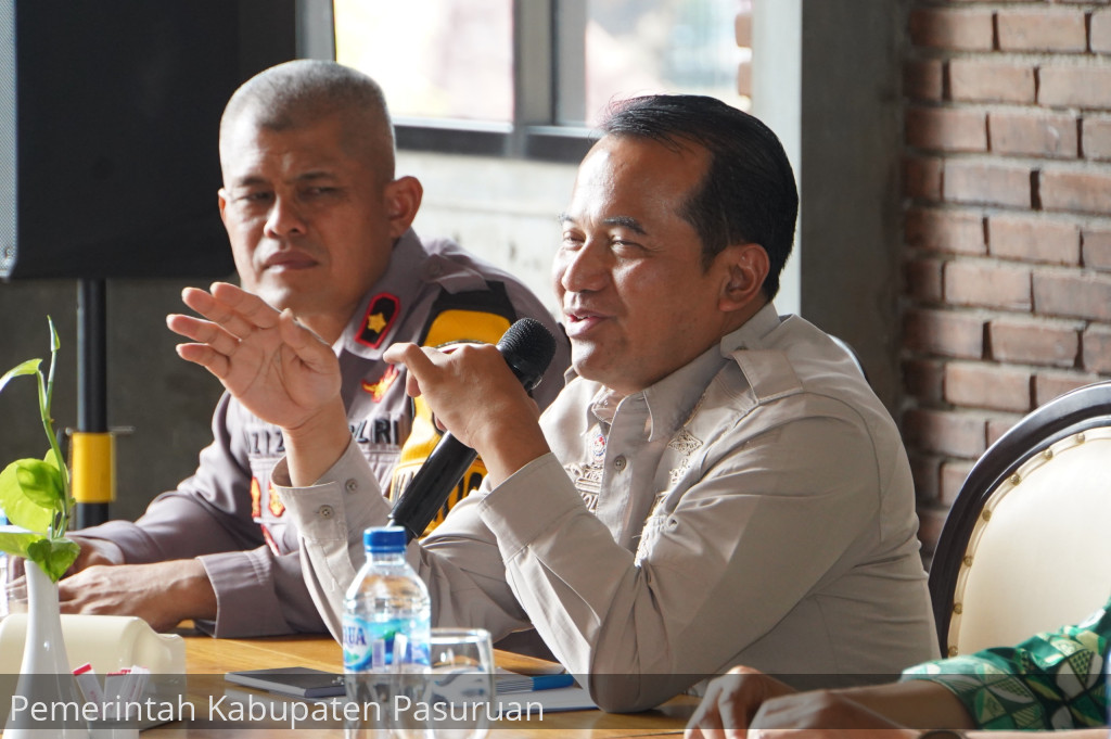 Pj Bupati Nurkholis : Sungai Wangi Harus Kembali Sehat. Perusahaan Kita Minta Perbaiki IPAL