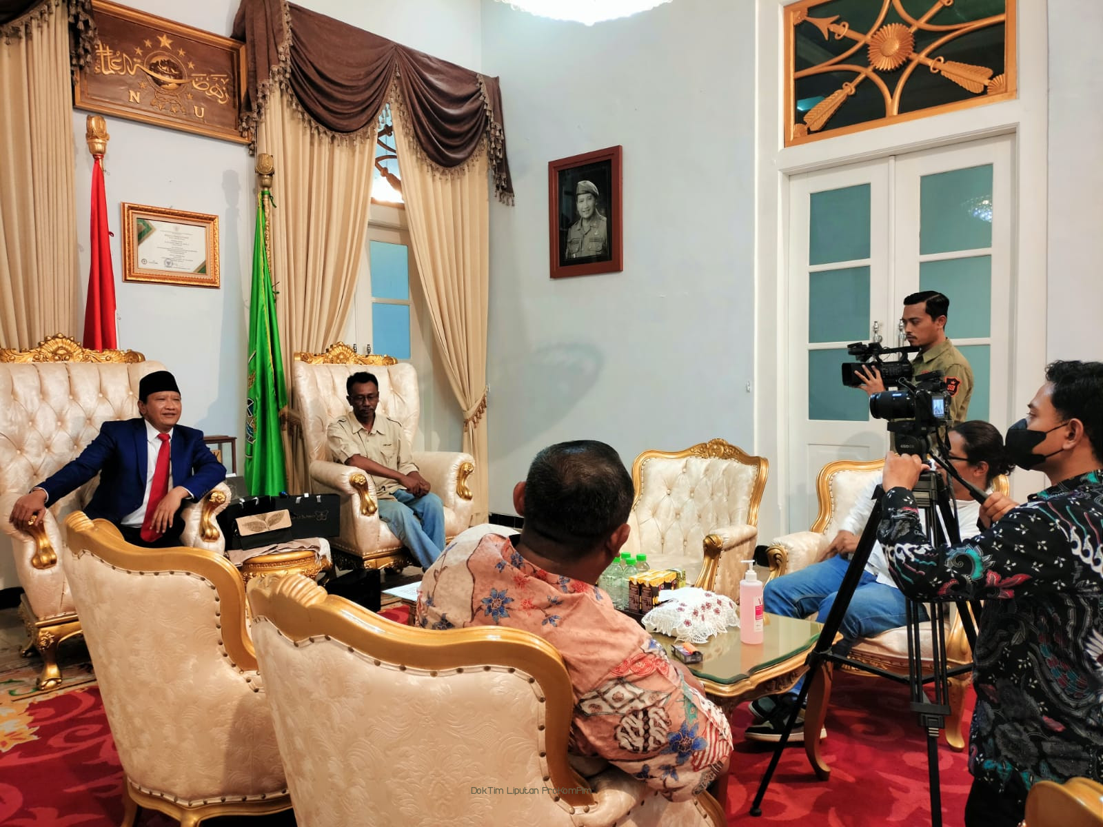   Bupati Apresiasi dan Motivasi Pegiat IKM Kupu Sutera, Perwakilan Kabupaten Pasuruan Dalam Pameran G20 di Bali   