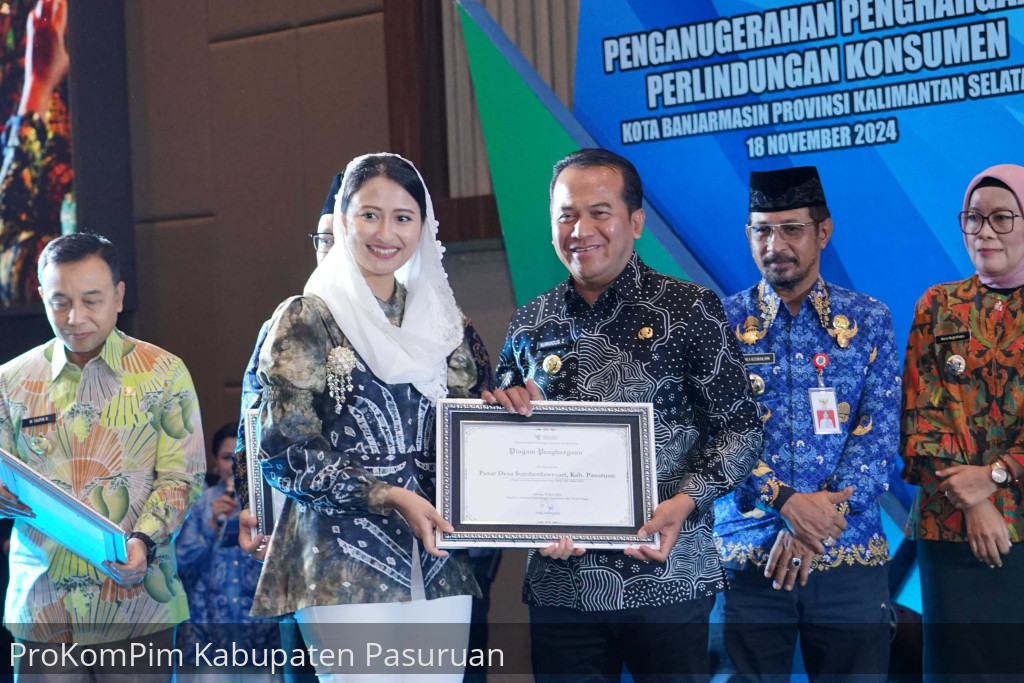 Pemkab Pasuruan Raih Penghargaan Pasar Tertib Ukur Dari Menteri Perdagangan RI
