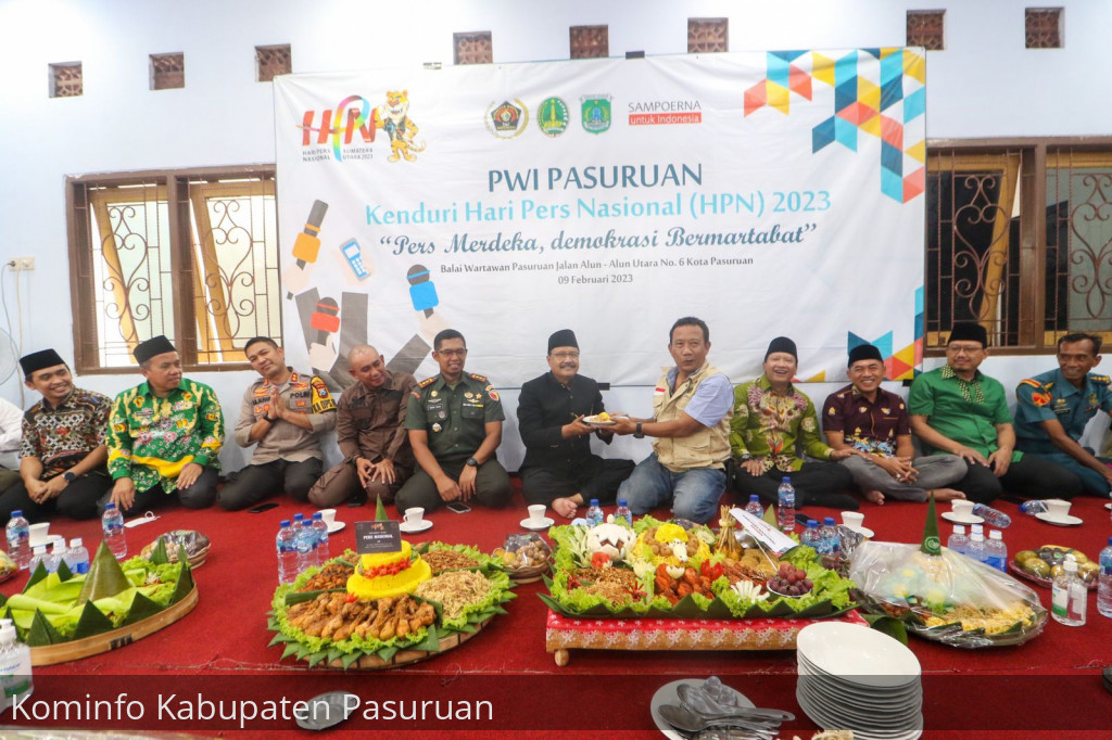 Bupati dan Walikota Pasuruan Hadiri Kenduri Hari Pers Nasional 2023