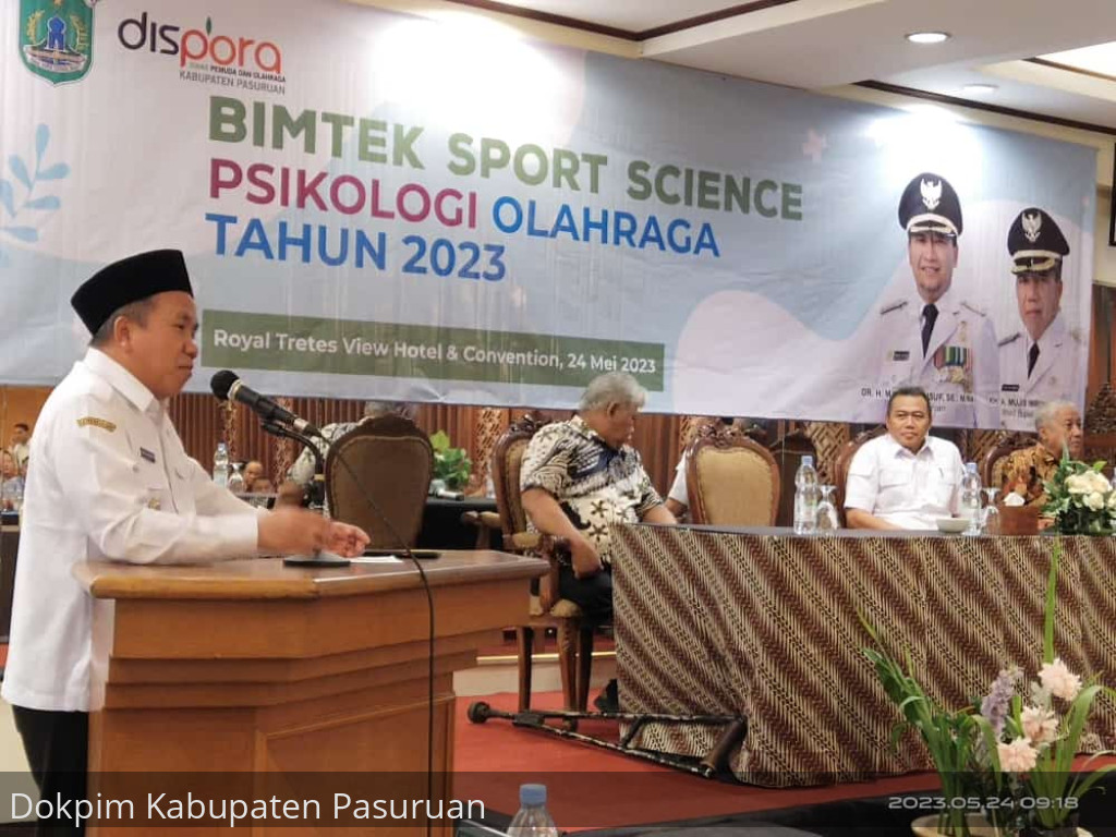 Buka Bimtek Sport Science, Wakil Bupati Tekankan Pentingnya Psikologi Olahraga Bagi Pelatih dan Atlit