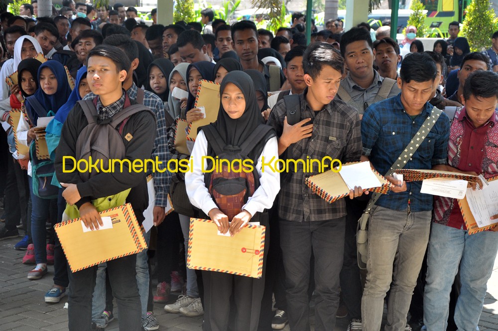 Melihat Belum Sebandingnya Jumlah Lowongan Pekerjaan Dengan Pencaker