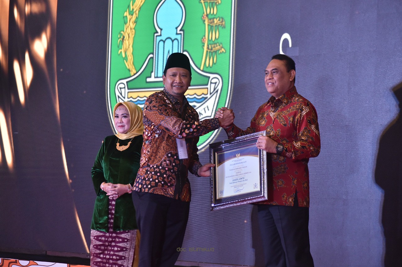 Sakera Jempol Raih Penghargaan dari MenPan RB