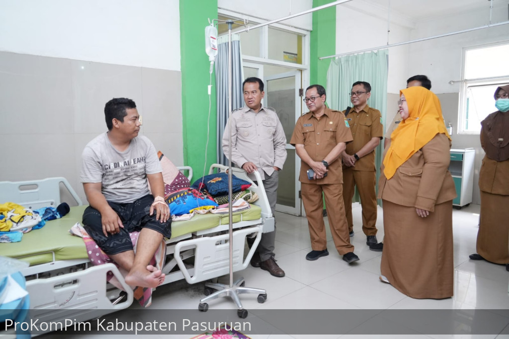 Pastikan Kualitas Pelayanan Kesehatan, Pj. Bupati Nurkholis Visitasi Puskesmas Winongan