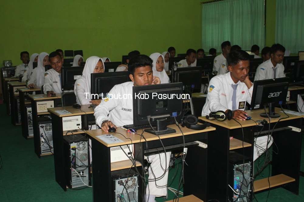 Hari Kedua Pelaksanaan UNBK Untuk Siswa SMA/MA/SMALB, Tak ada Listrik Padam