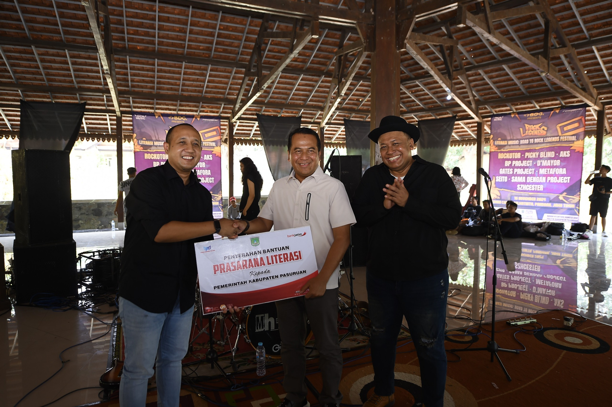 Sampul untuk Festival Rock Legends 2024