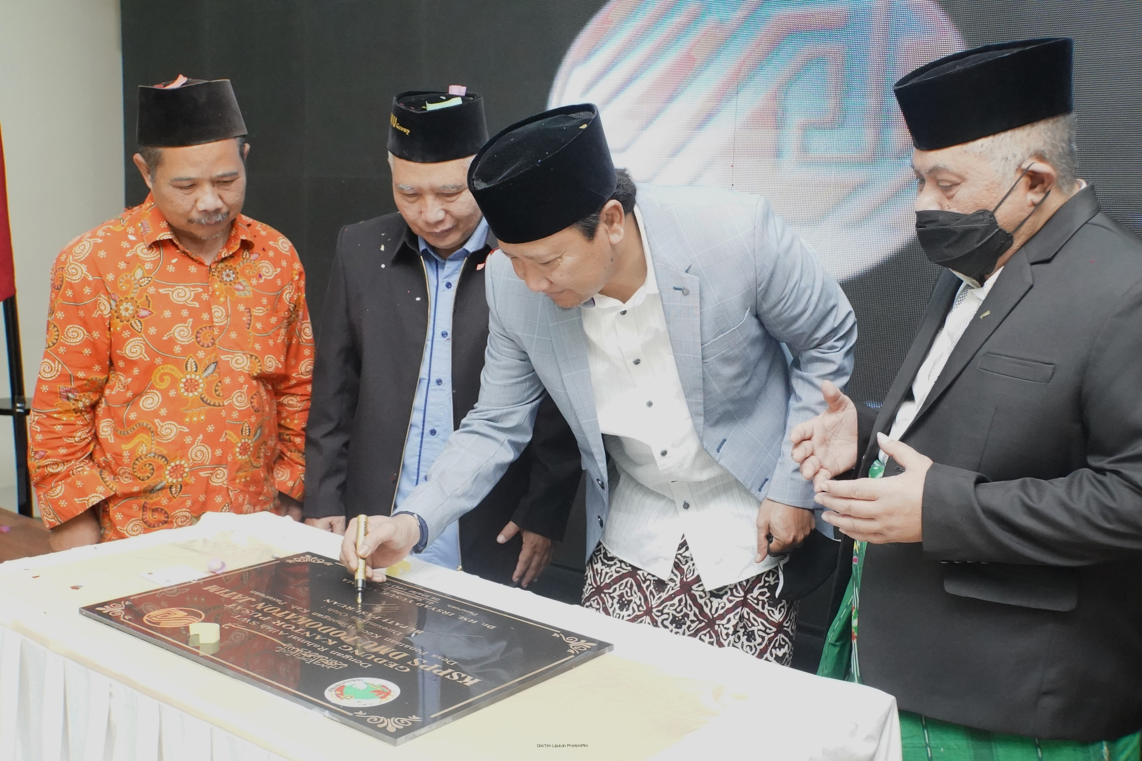 Bupati: Jaringan Luas, Kunci Keberhasilan Koperasi Syariah   
