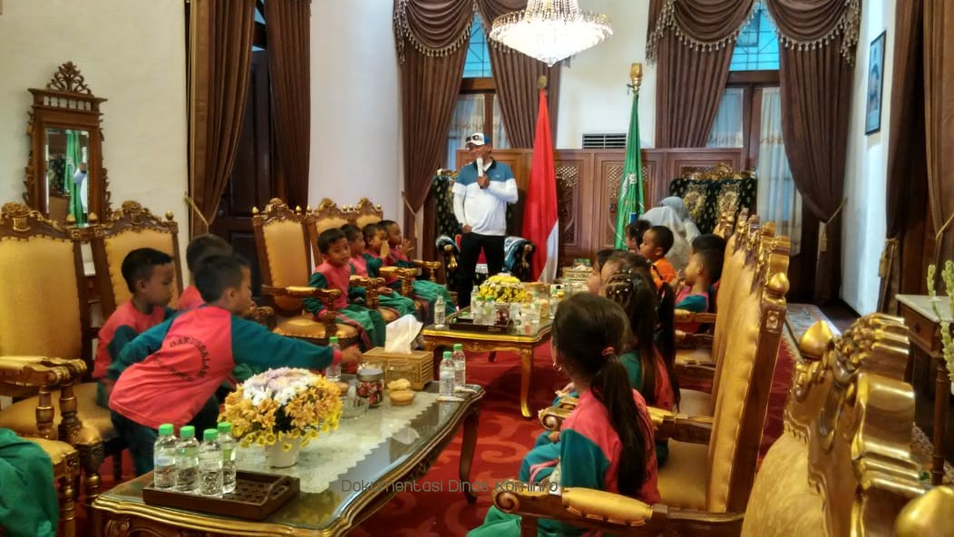 Bupati Irsyad Yusuf Terima Audiensi Anak-Anak RA