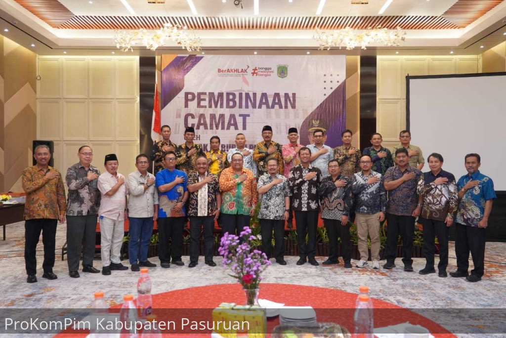 Pembinaan dan Evaluasi Tugas Kewilayahan, Pj. Bupati Pasuruan Motivasi Camat Optimalkan Tugas dan Jaga Amanah