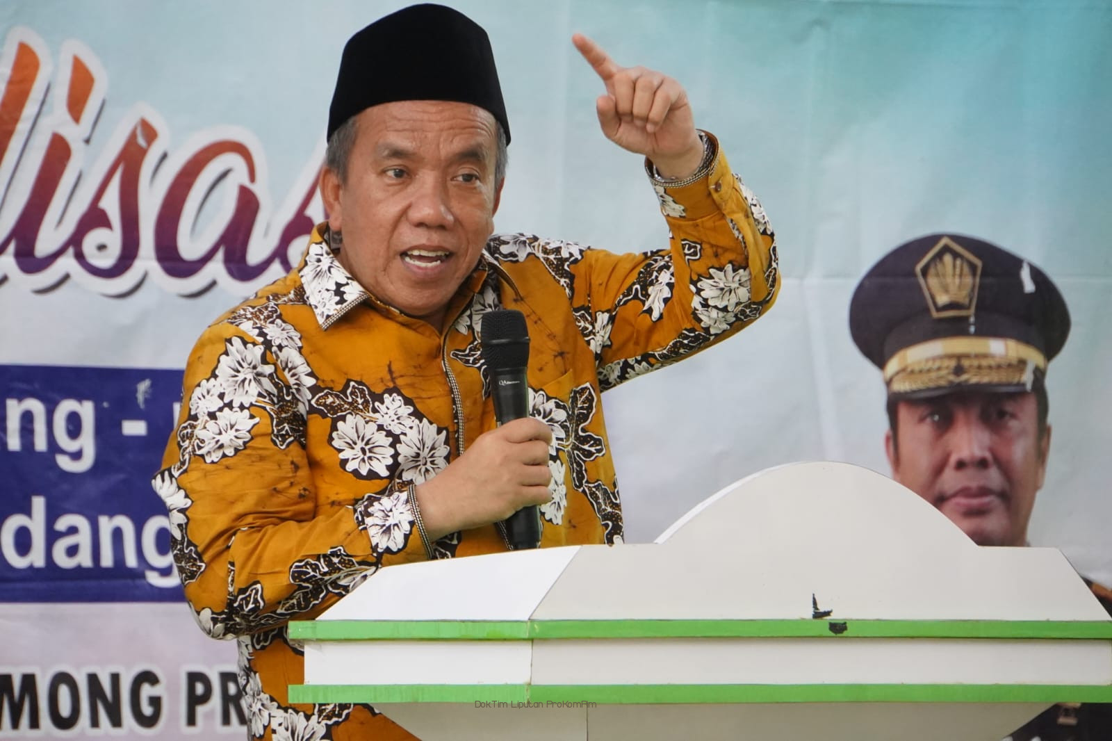 Buka Sosialisasi DBH-CHT, Wakil Bupati Edukasi Peserta Tentang Gempur Rokok Ilegal dan Pemanfaatan Dana Cukai Untuk Pembangunan  