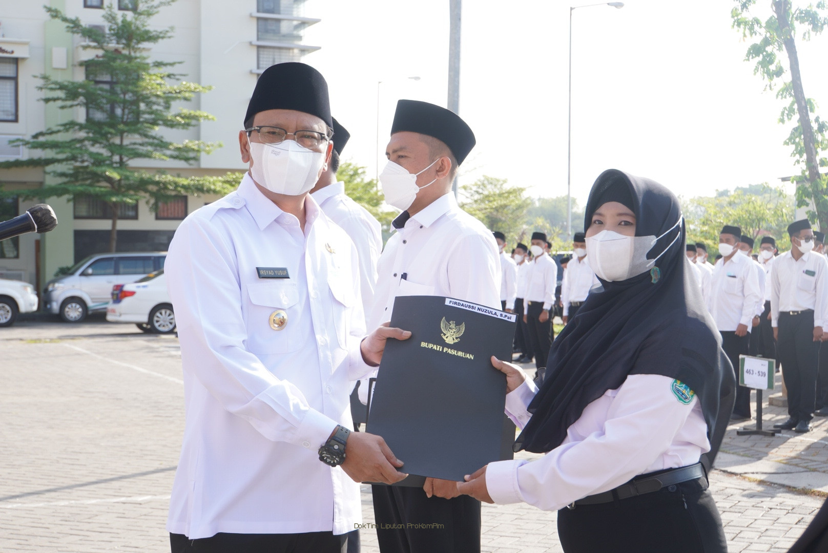 Bupati Irsyad Yusuf Serahkan SK Pengangkatan 764 PPPK Guru Formasi Tahun 2021