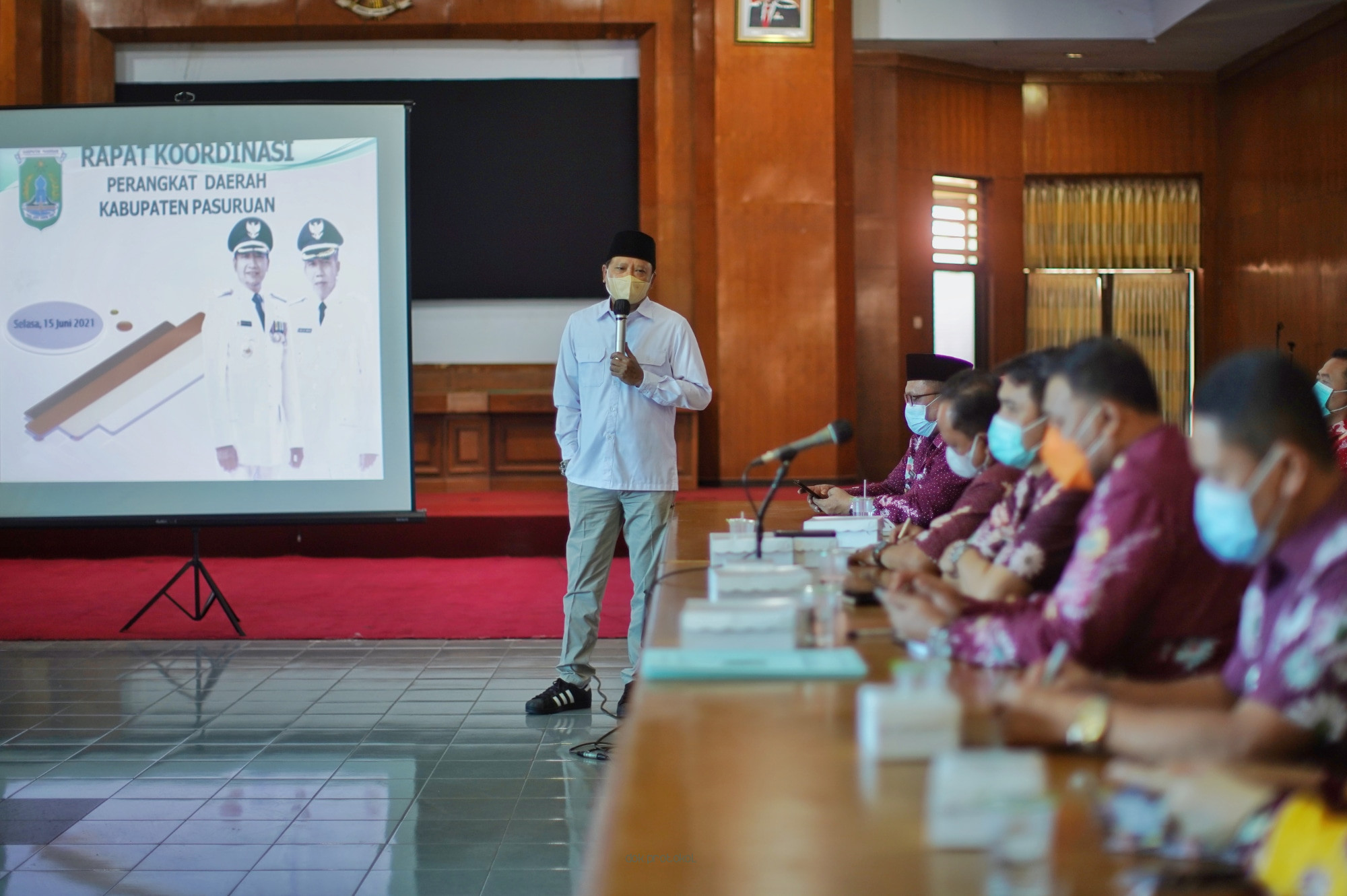 Tekan Kasus Aktif Covid-19, Pemkab Pasuruan Evaluasi Capaian Vaksinasi  