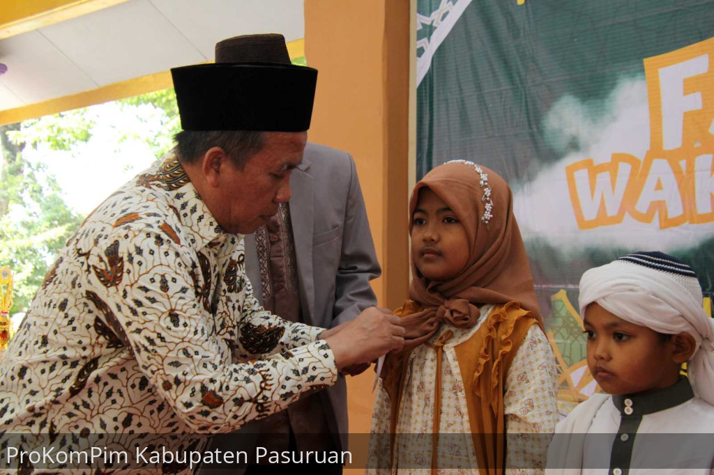 Plh. Bupati Pasuruan Ajak Guru TPQ/ Madin dan Wali Santri Terus Dampingi Putra-Putrinya Sebagai Santri Berprestasi