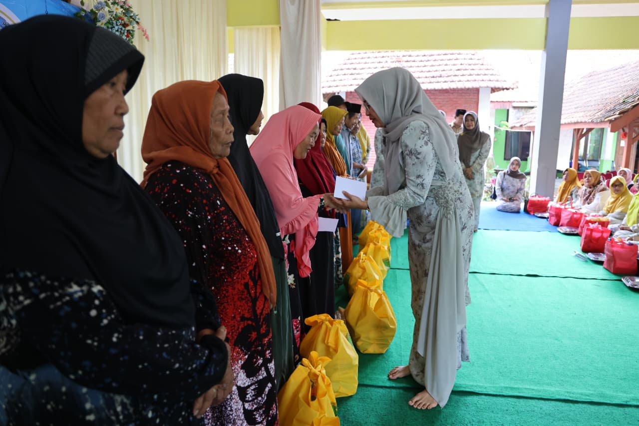 Sampul untuk Pengajian Rutin TP PKK Kabupaten Pasuruan di Kecamatan Puspo