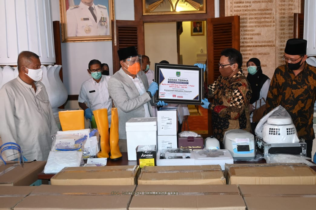 Sampoerna Indonesia Bantu 1 Unit Mesin Swab untuk Percepatan Angka Kesembuhan Pasien Positif Covid-19 di Kabupaten Pasuruan