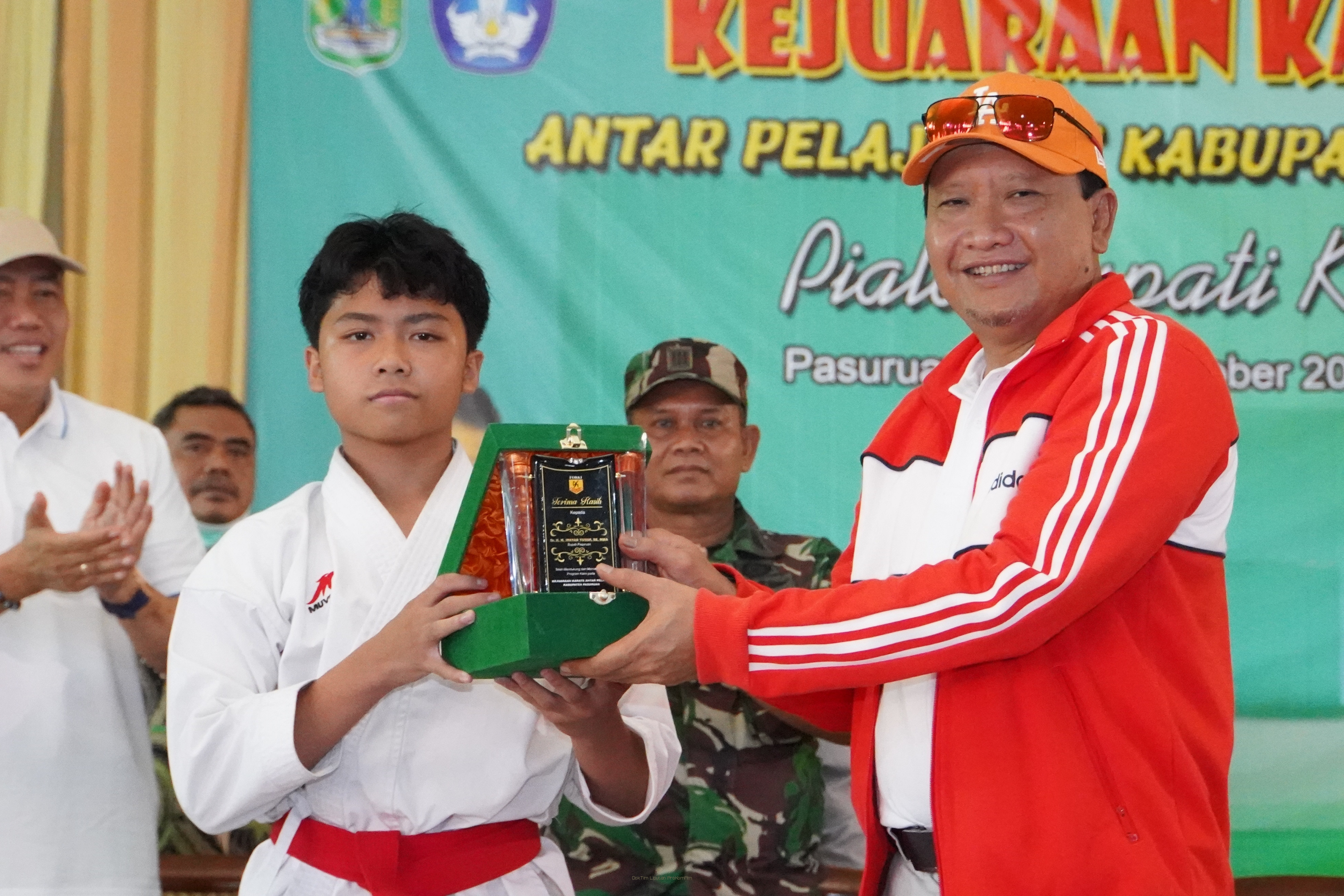 Buka Kejuaraan Karate Antar Pelajar, Kepala Daerah Berikan Motivasi Daya Juang dan Junjung Tinggi Sportifitas
