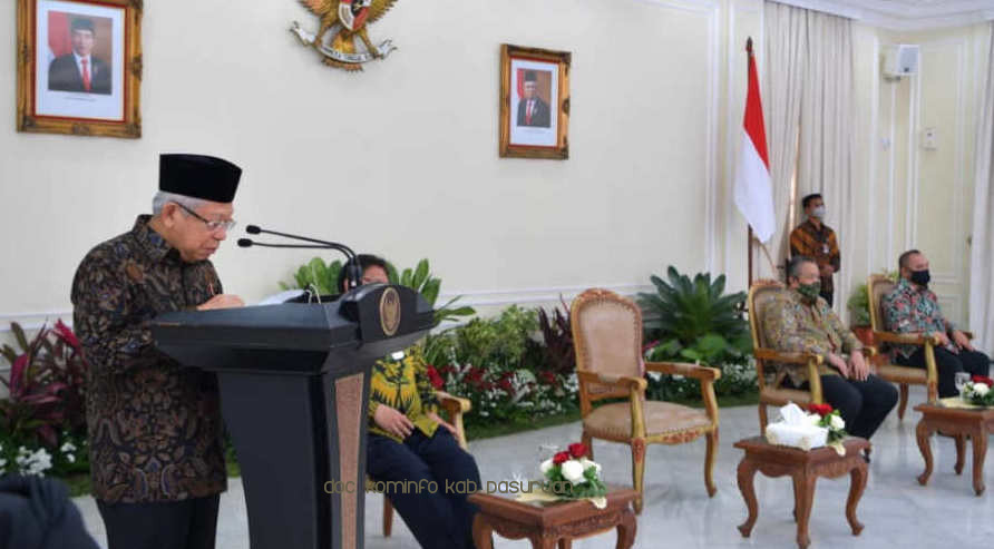 Tingkatkan Literasi Ekonomi dan Industri Syariah Masyarakat Melalui Teknologi Digital