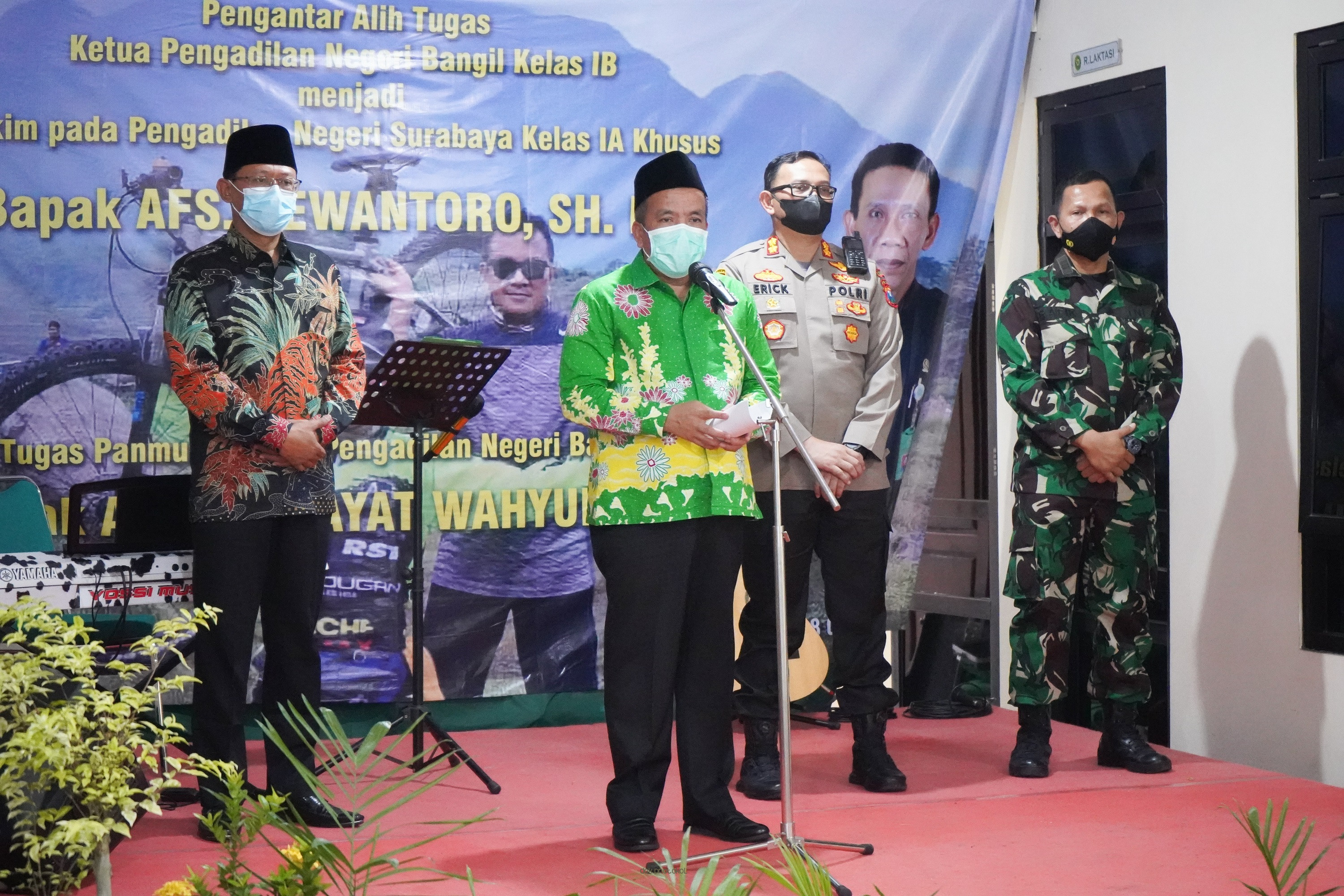  Pemkab Pasuruan Apresiasi Kinerja dan Dedikasi A.F.S Dewantoro Selama Menjabat Sebagai Ketua Pengadilan Negeri Bangil  