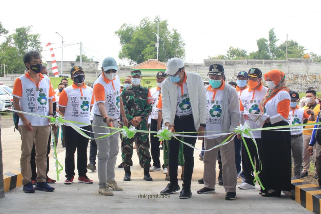 Bupati Pasuruan, HM Irsyad Yusuf Resmikan Operasional TPA Wonokerto