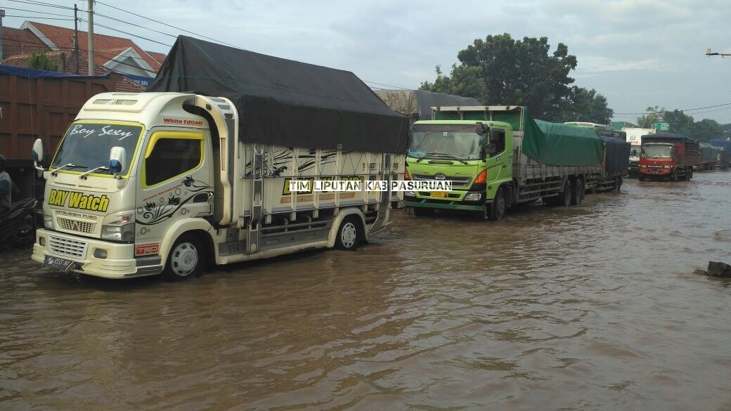 KEMBALI, BANJIR KEPUNG KOTA DAN KABUPATEN PASURUAN