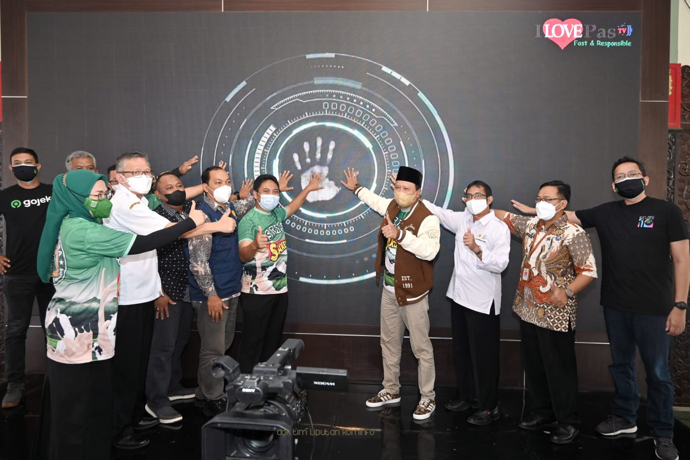 Bupati Irsyad Yusuf Launching STMJ dan Bakso Sakera