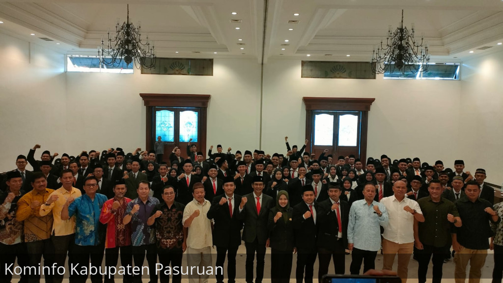 Bawaslu Kabupaten Pasuruan Lantik 72 Anggota Panwascam Pilkada 2024