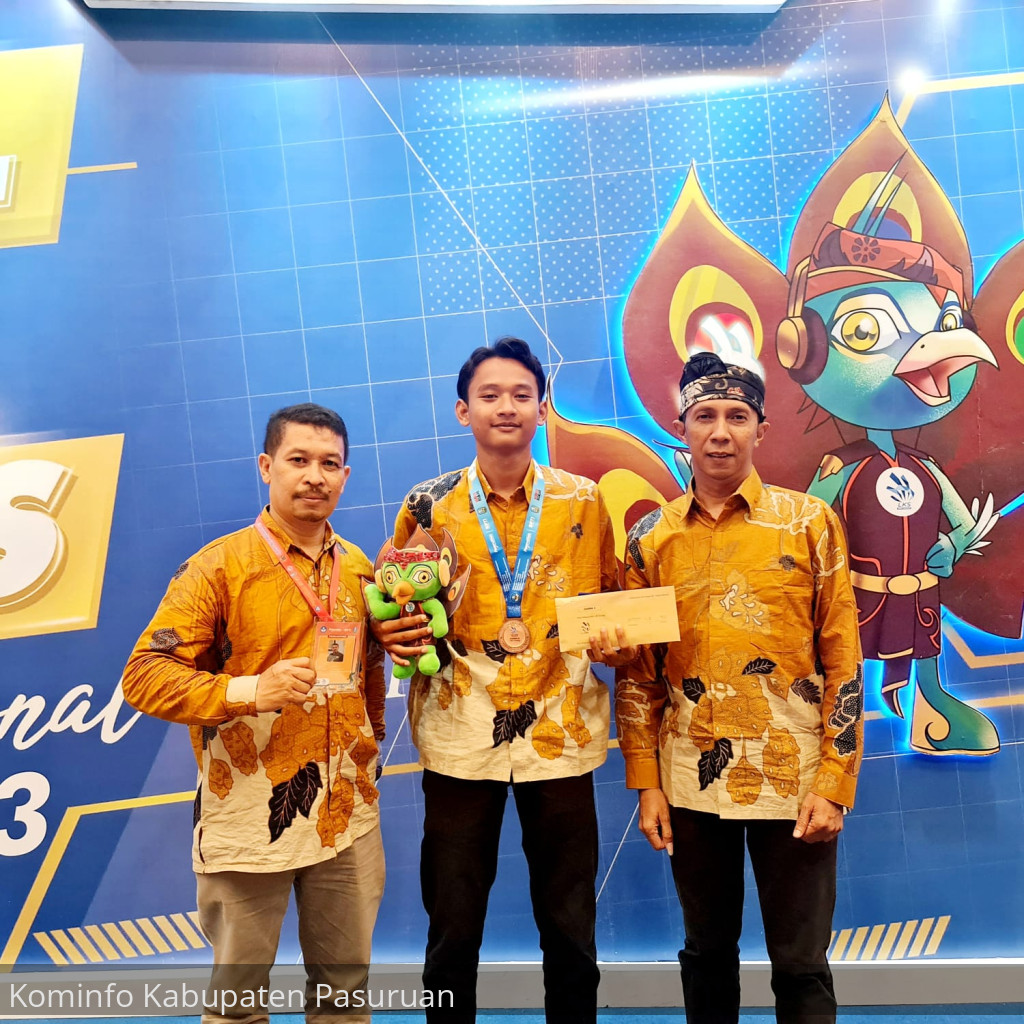 Siswa SMKN 1 Purwosari Juara III LKS Nasional