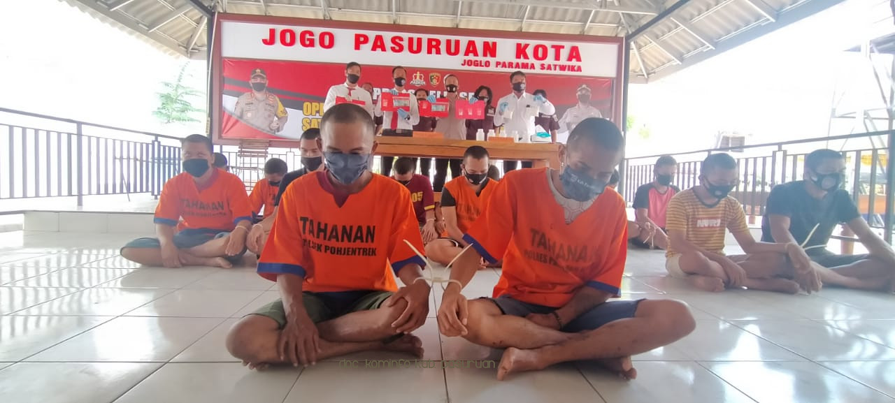 Polres Pasuruan Kota Tangkap Bandar Pil Kucing dan Belasan Pengedar Narkotika