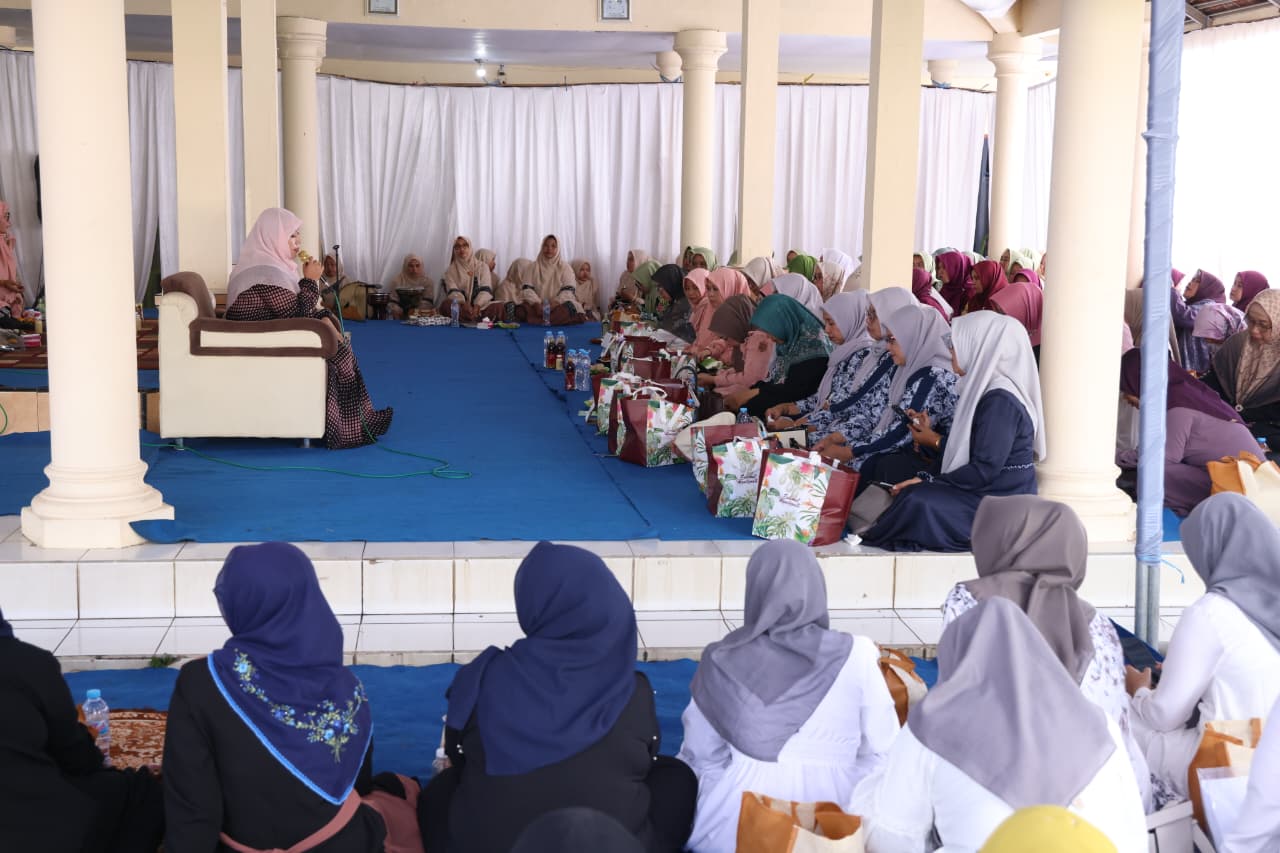 Sampul untuk Pengajian Rutin TP PKK di Kecamatan Pasrepan
