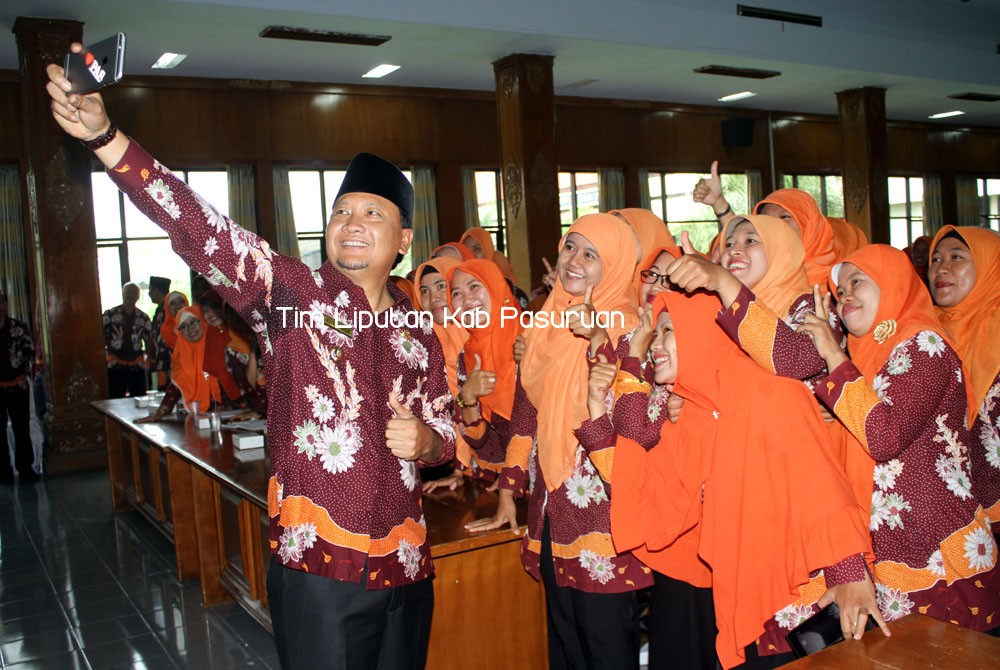 114 BIDAN PTT KEMENKES ASAL KABUPATEN PASURUAN, SEGERA JADI PNS