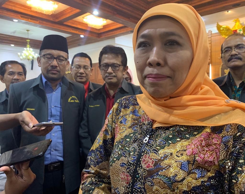 Sampaikan Duka-Cita Mendalam Atas Wafatnya BJ Habibie, Gubernur Jatim Himbau Warga Kibarkan Bendera Setengah Tiang dan Sholat Ghaib