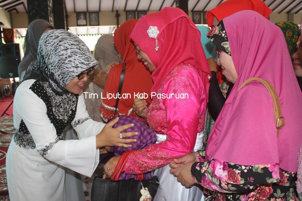 Meriahkan Ramadhan, TP PKK Kabupaten Pasuruan Gelar Pengajian dan Khotmil Qur'an