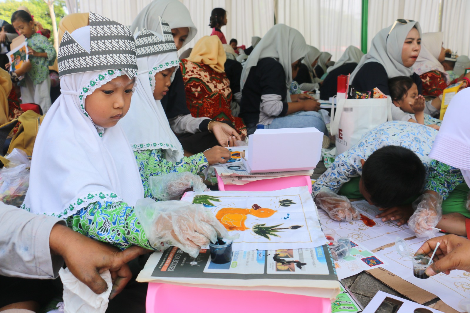 Sampul untuk Gernastik (Gerakan Nasional RA membatik)