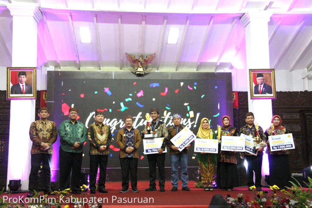 Malam Anugerah Lomba INOPAMAS 2024, Pj. Bupati Andriyanto Anugerahi Penghargaan Kepada Para Jawara