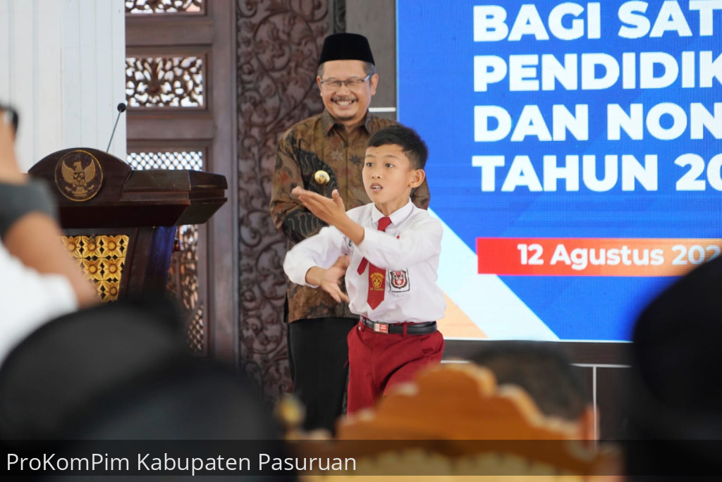 Pj. Bupati Andriyanto: Bantuan Hibah Bagi Satuan Pendidikan Formal dan Non Formal, Upaya Pemkab Pasuruan Wujudkan Afirmasi Pendidikan Karakter