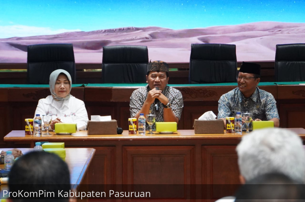 Dihantar Ke Graha Maslahat dan Pendopo Kabupaten Pasuruan, Pj. Bupati Nurkholis Ucapkan Terimakasih Kepada Keluarga Besar Pemkot Probolinggo