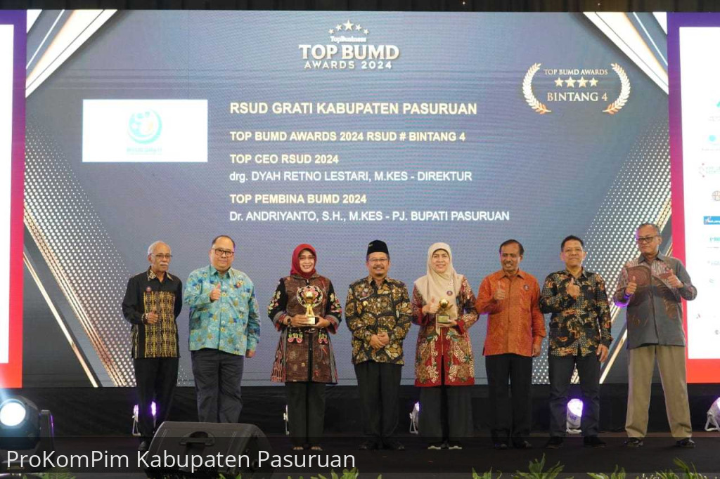Baru 5 Tahun Berdiri, RSUD Grati Raih TOP BUMD Awards 2024 RSUD #Bintang 4