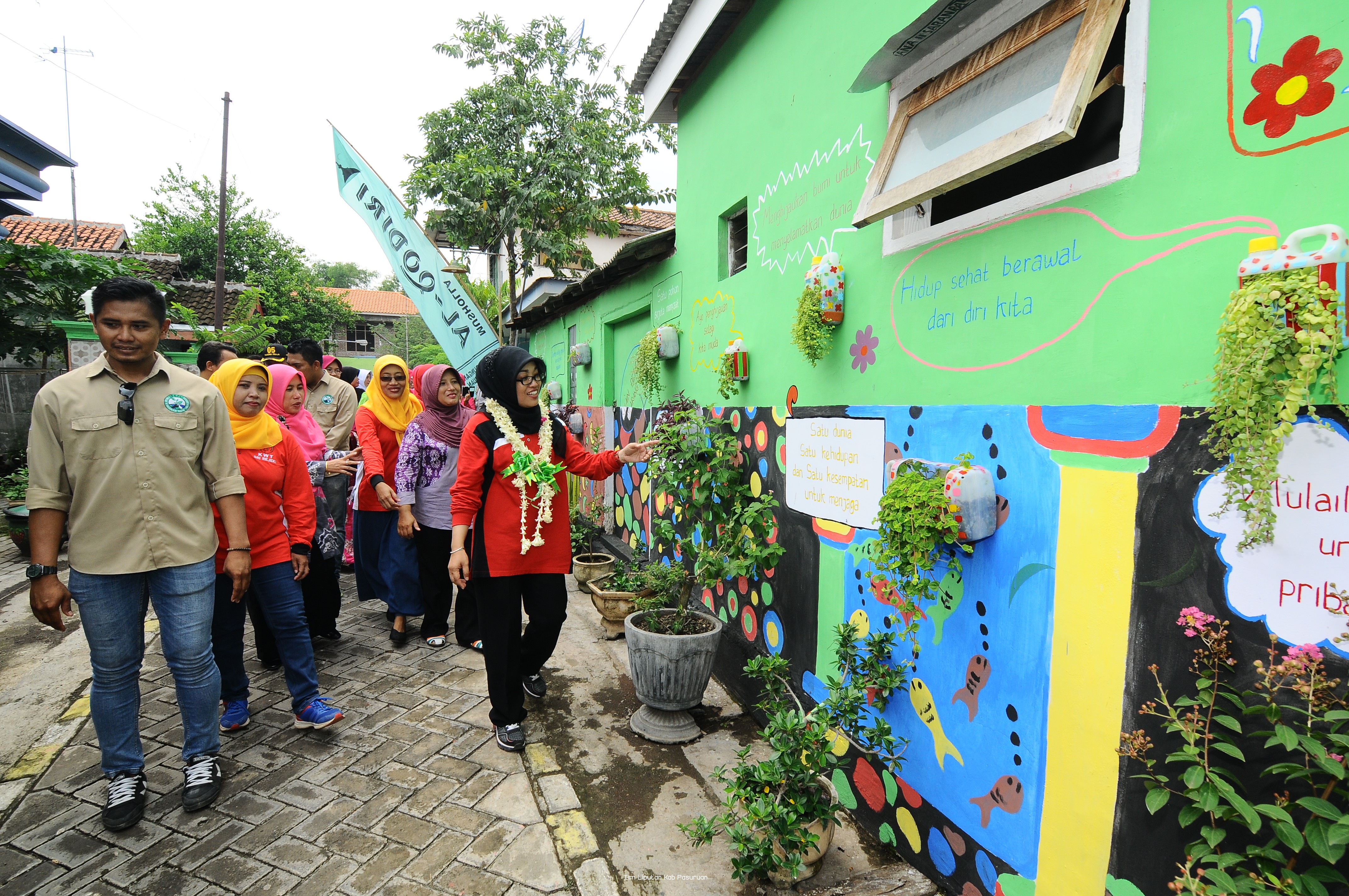 Gak Kalah Sama Malang, Kabupaten Pasuruan Punya Kampung Dewi Endang Sukarni