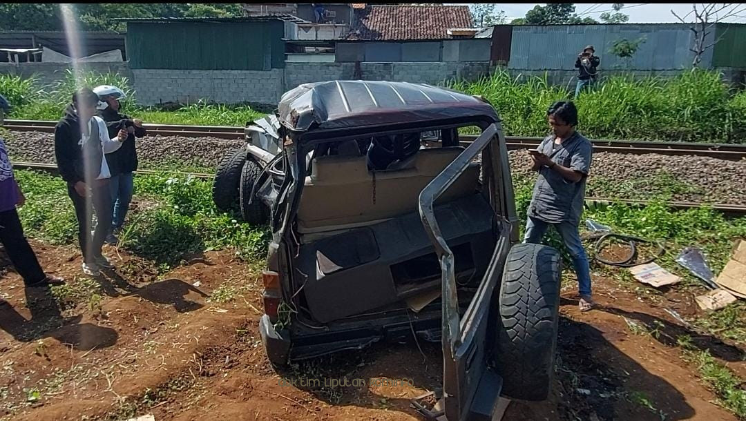 Kurang Hati-Hati, 4 Orang Tewas Disambar Kereta 