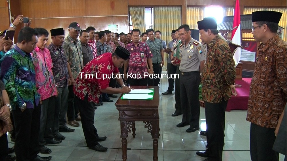 KADES, CAMAT DAN OPD TANDATANGANI KESEPAKATAN BERANTAS PUNGLI