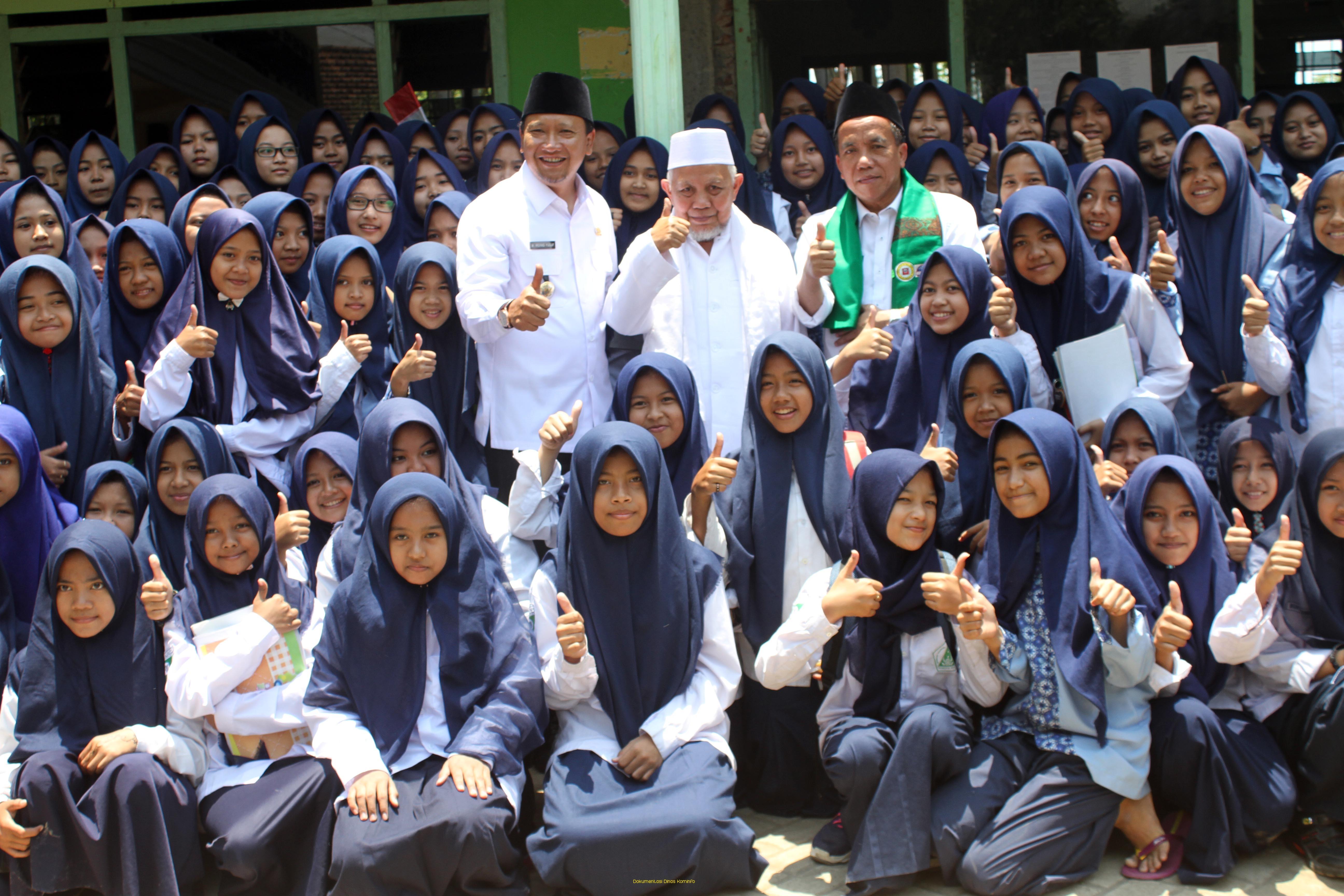 Resmikan Operasional Ponpes Hidayatulloh, Gondangwetan