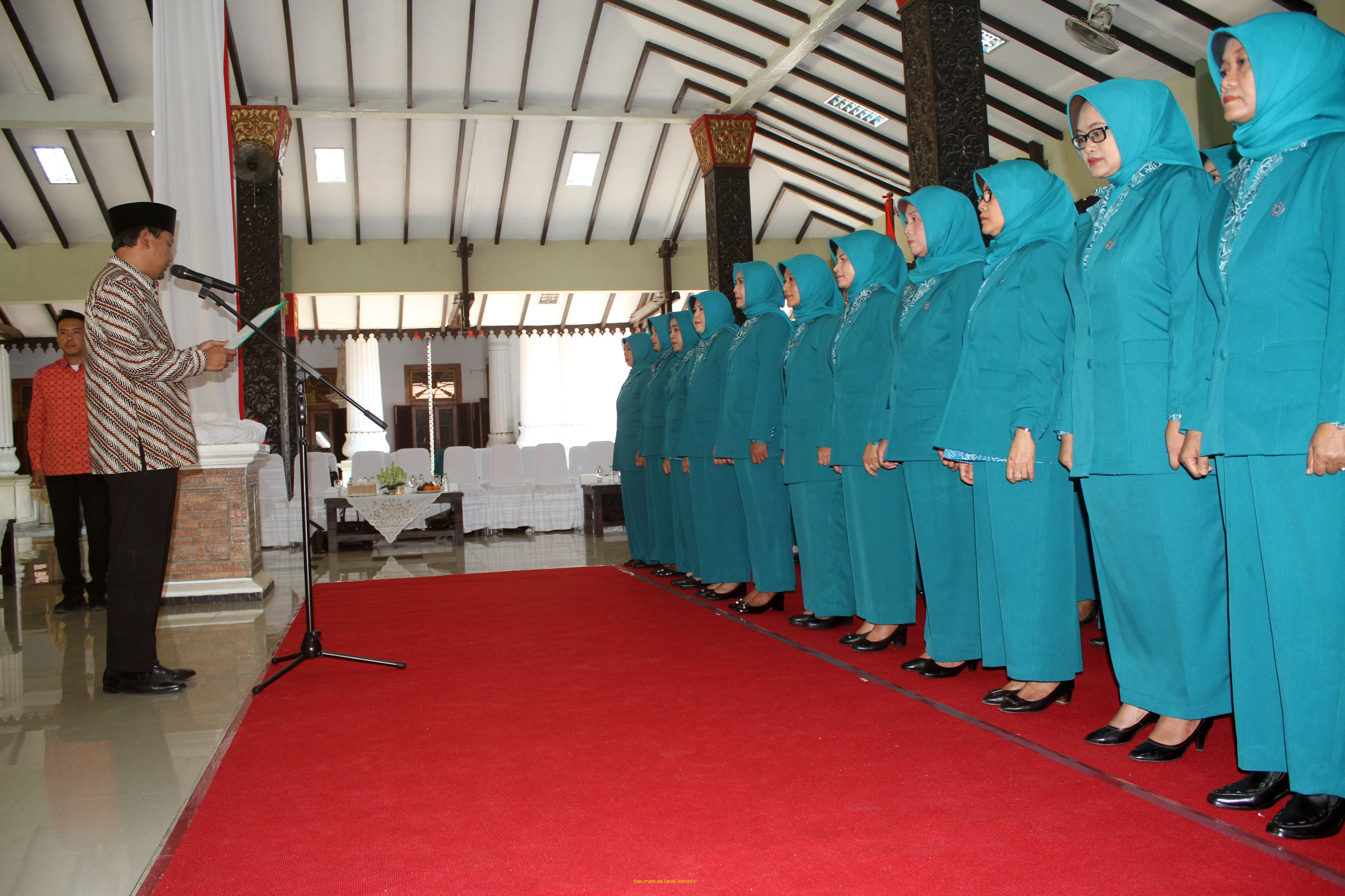 Bupati Irsyad Yusuf Minta PKK Desa Peka Terhadap Permasalahan Kemiskinan, Pendidikan Hingga Kesejahteraan Masyarakat 