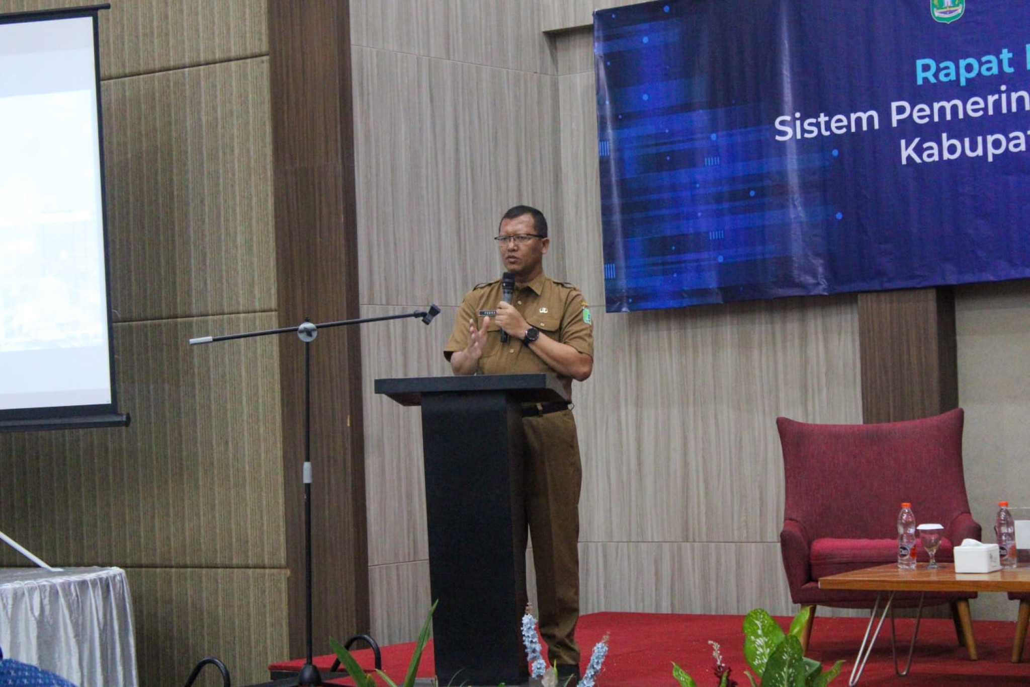 Sampul untuk Rapat Koordinasi SPBE Pemerintah Kabupaten Pasuruan