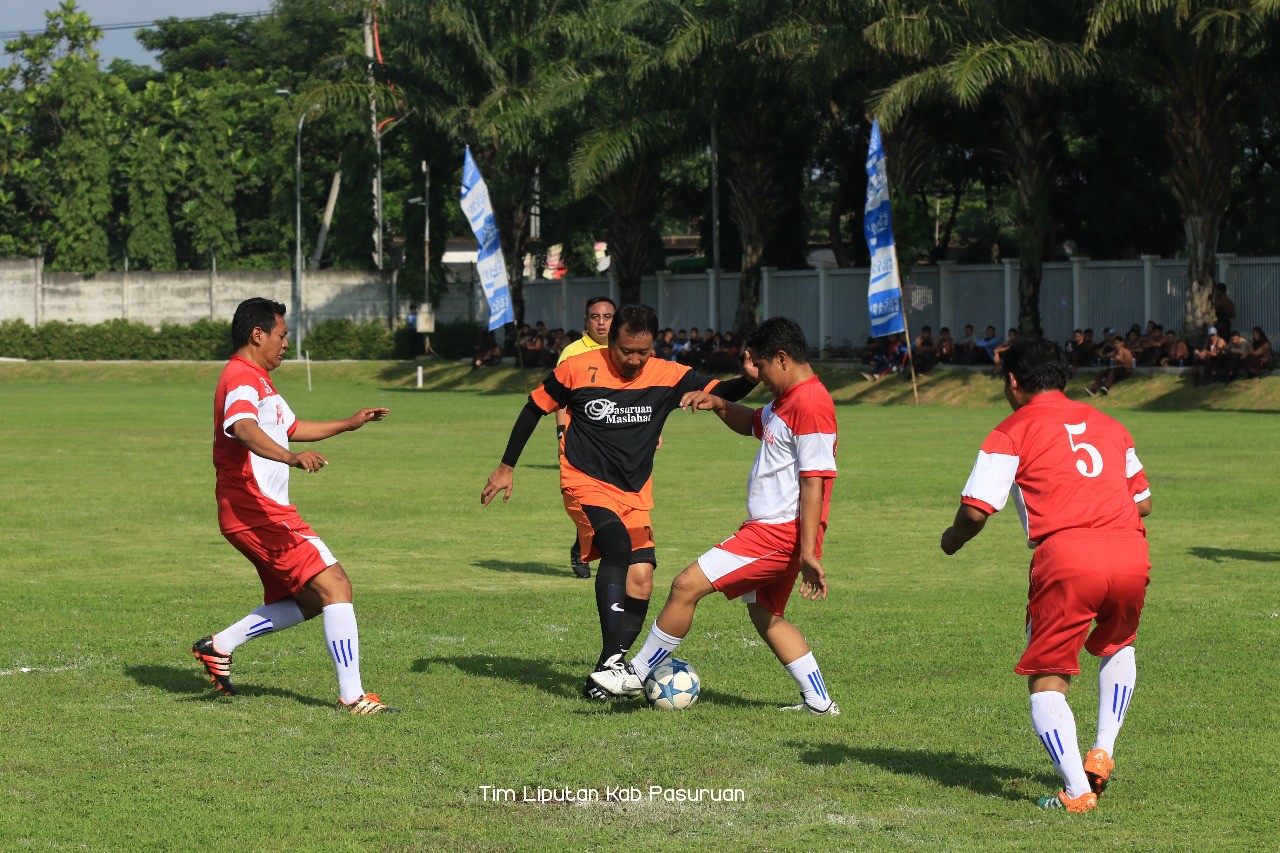 Hari Pers Nasional 2018, Wartawan Pasuruan Dihajar Pasuruan Maslahat FC