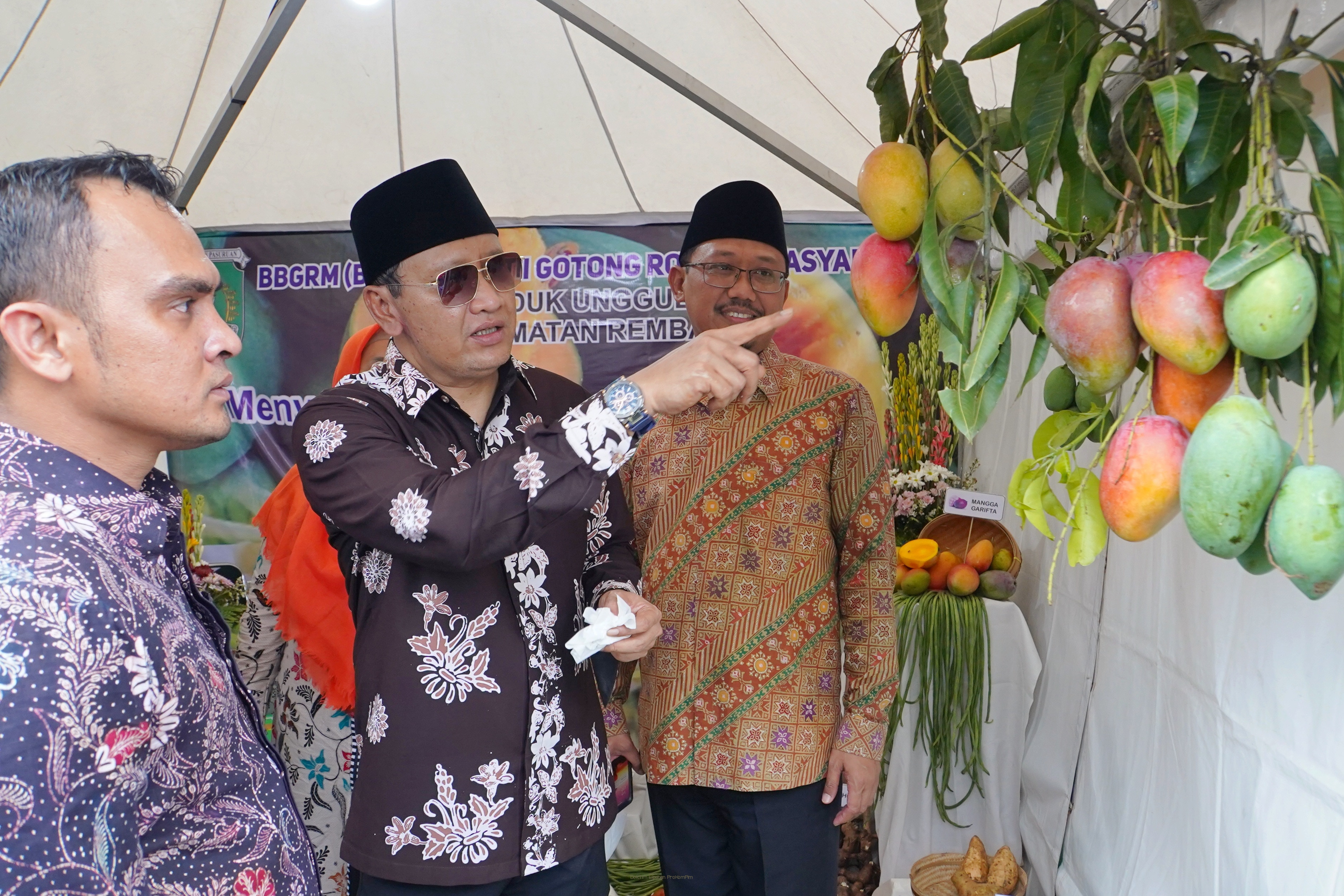 Bupati Optimis, Peringatan Bulan Bhakti Gotong Royong Masyarakat XIX di Desa Bulusari Gempol Mampu Bangkitkan Perekonomian Masyarakat   