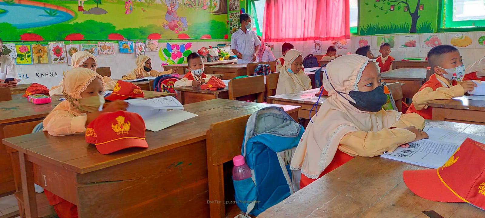 Meski Level 1, PTM di Kabupaten Pasuruan Masih 50%