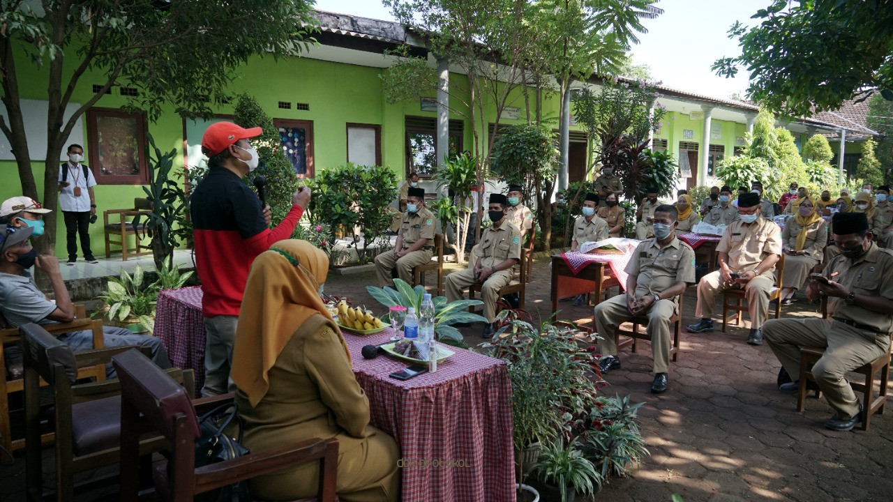 Pertama Kali Sejak Pandemi, Bupati Irsyad Yusuf Kumpulkan Puluhan Kepala Sekolah di Area Terbuka
